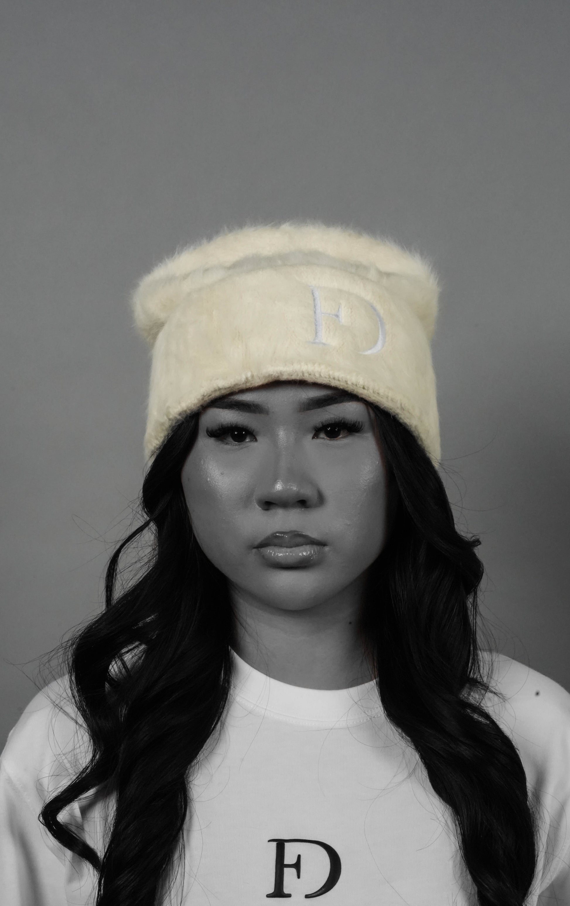 BONNET BLANC BRODÉ